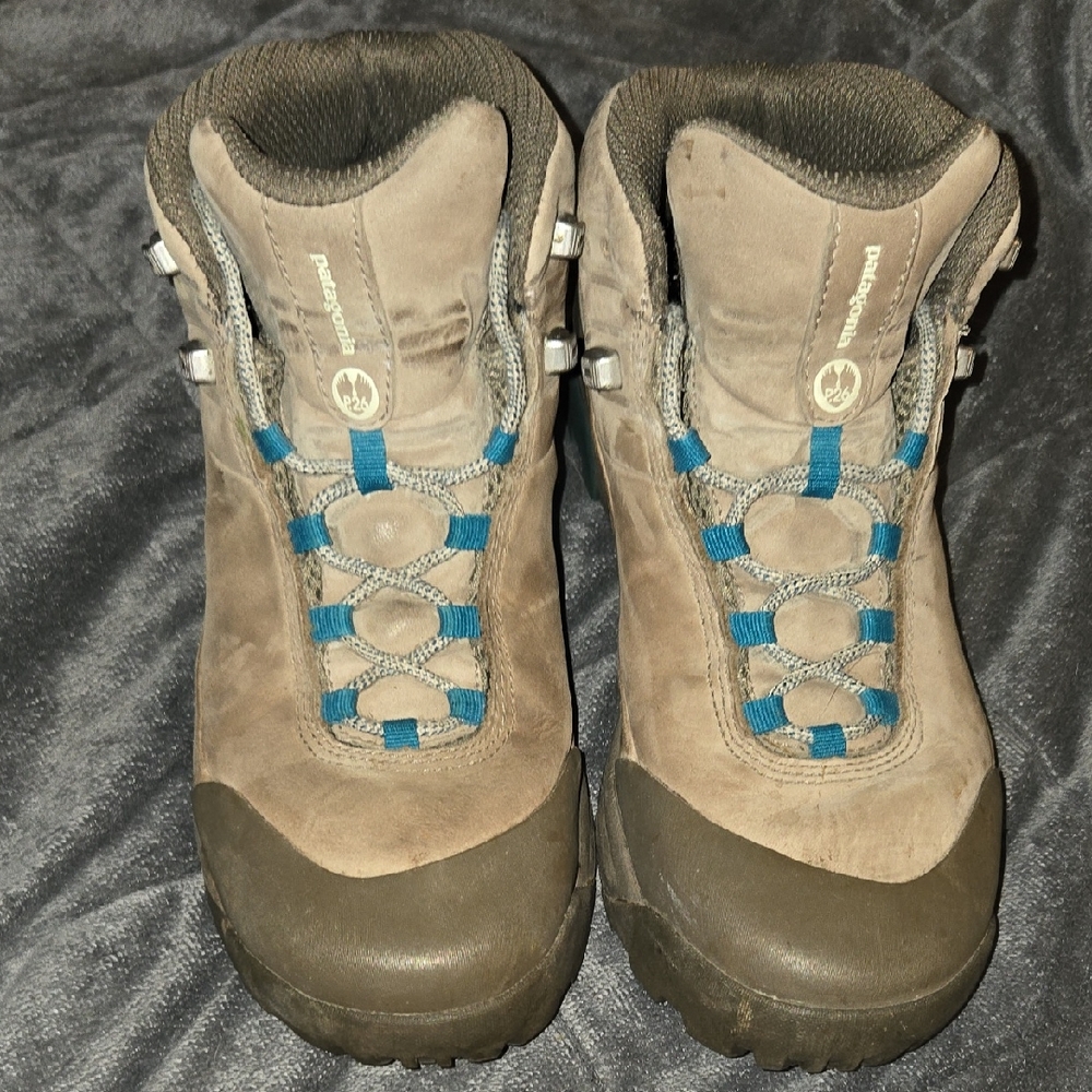 Patagonia Sz 9.5 Tan Hiking Boot
